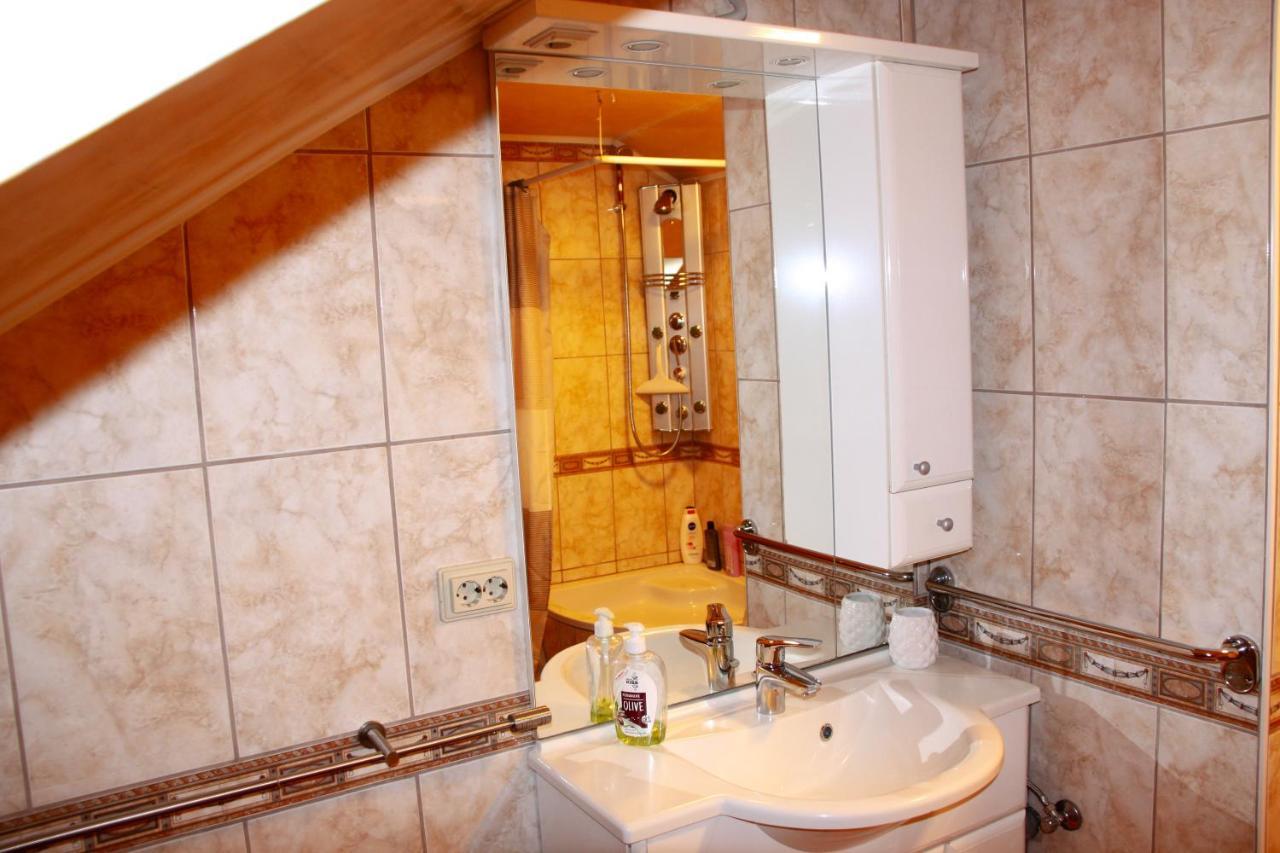 A Cozy Home Away From Home Бад Ишл Екстериор снимка